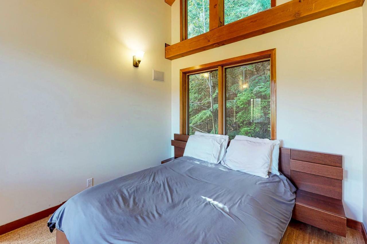 Woodland Hideaway In The Hills Villa Lake Stevens Kültér fotó